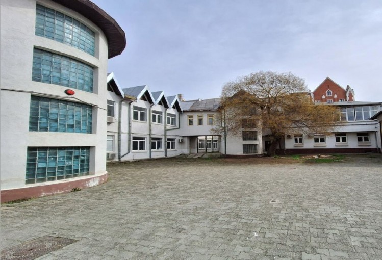 Office spaces for rent Cismigiu Park area, Bucharest 1,348 sqm