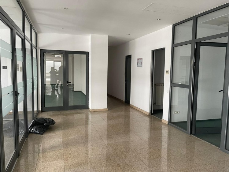 Spatii birouri si depozitare zona Chiajna - Soseaua de Centura, judetul Ilfov