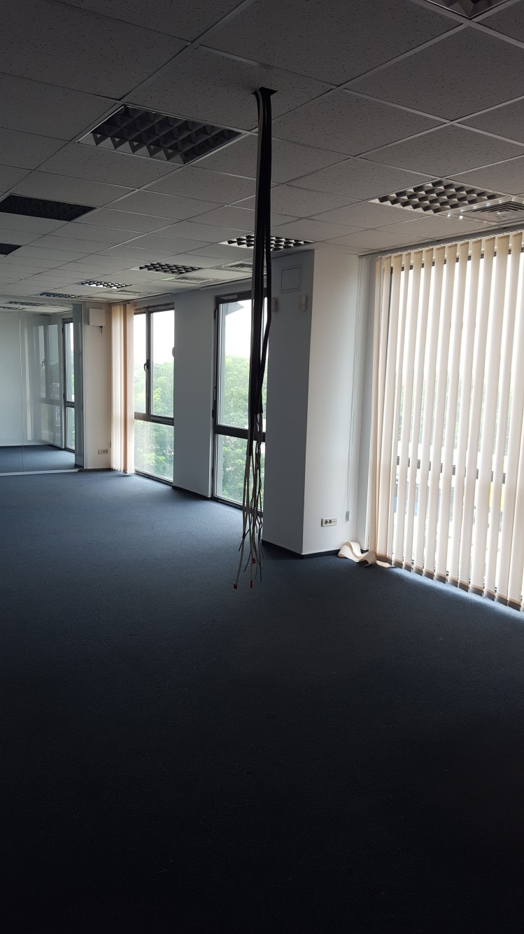 Spatii birouri si depozitare zona Chiajna - Soseaua de Centura, judetul Ilfov