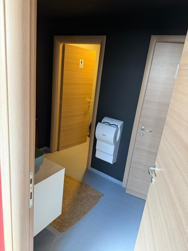 Spatii de birouri de inchiriat zona Parcul Cismigiu, Bucuresti