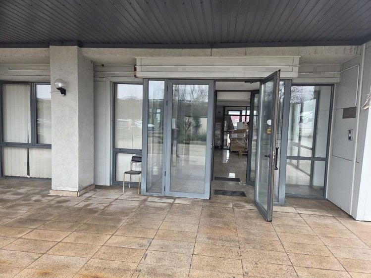Spatii de depozitare si birouri zona Chiajna - Soseaua de Centura, judetul Ilfov