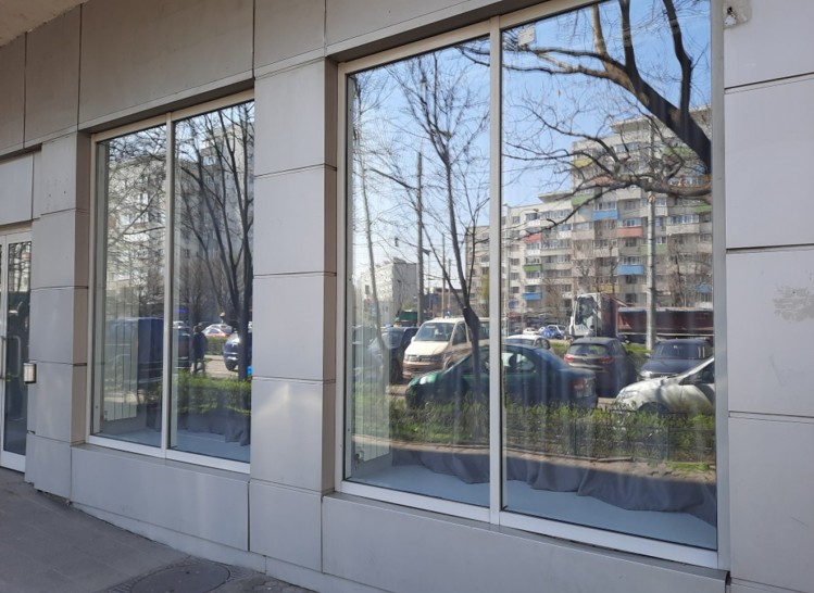 Spatiu comercial de inchiriat zona Calea Grivitei, Bucuresti