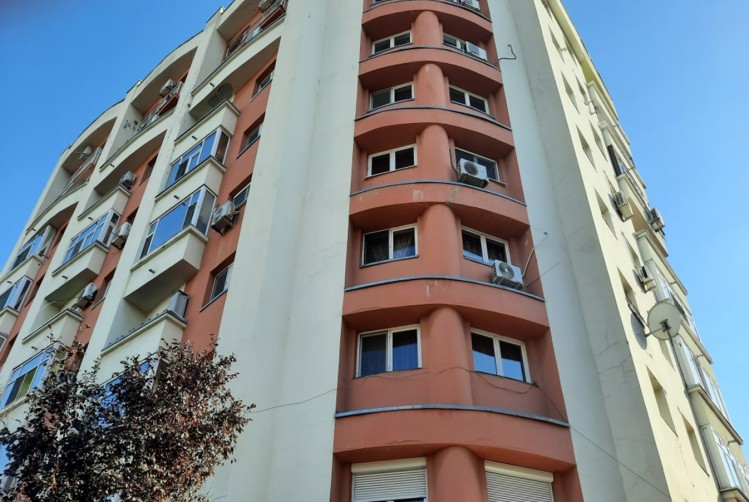 Spatiu comercial de vanzare zona Ion Mihalache - Domenii, Bucuresti