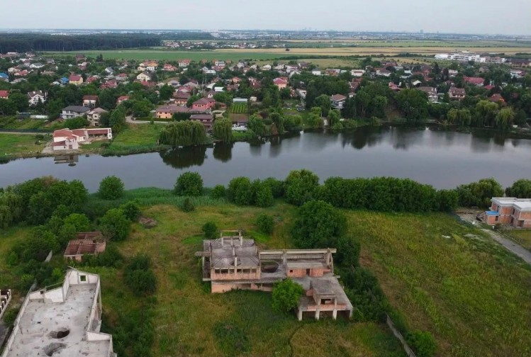 Teren de vanzare Corbeanca - Lac, judetul Ilfov 11.000 mp