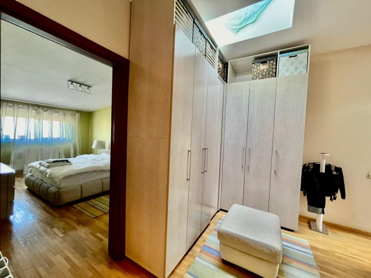 Vila cocheta de vanzare 5 camere Pipera, Bucuresti 300 mp