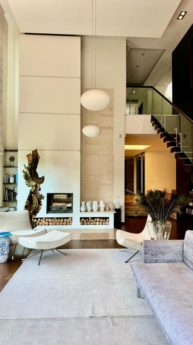 Vila cu arhitectura moderna de vanzare 6 camere zona Pipera - Iancu Nicolae, Bucuresti
