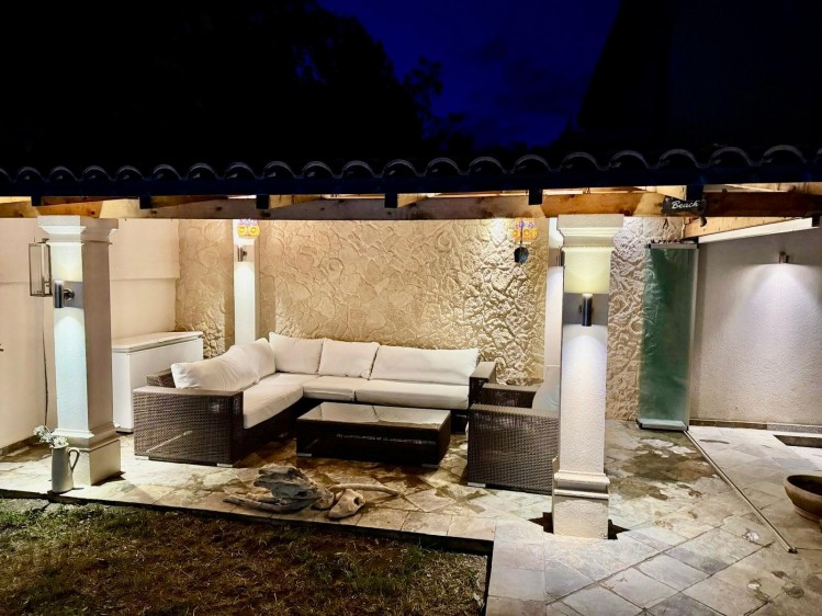 Vila cu piscina de inchiriat 5 camere zona Iancu Nicolae- British School, Bucuresti