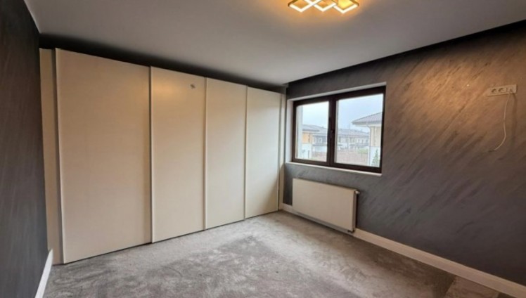 Vila cu piscina de vanzare 5 camere complex Oxford Garden - Voluntari, judetul Ilfov