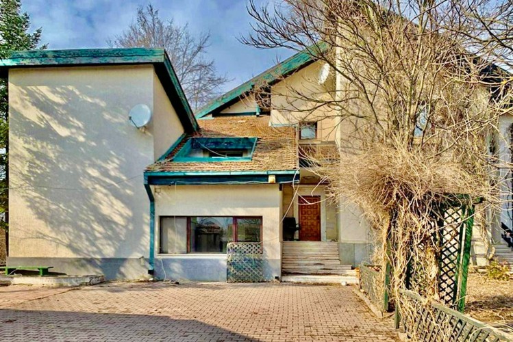 Swimming pool villa for sale in Snagov, Ilfov county
