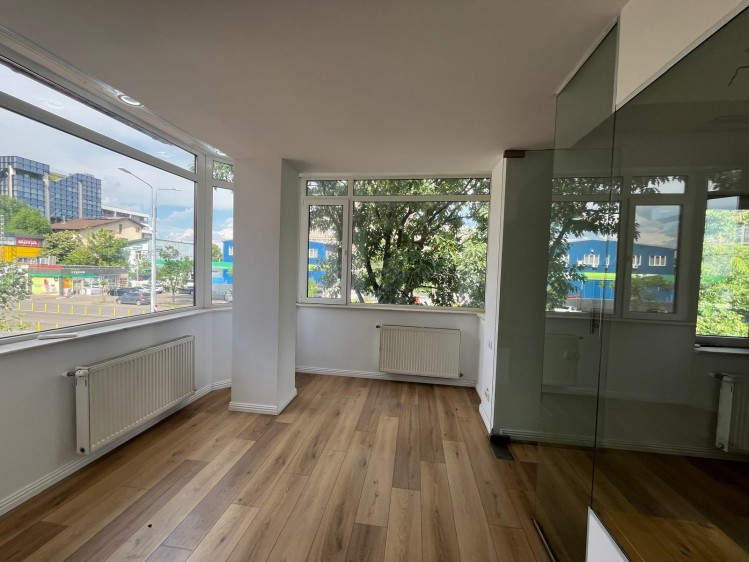 Villa for rent 6 rooms Barbu Vacarescu - Stefan cel Mare area, Bucharest
