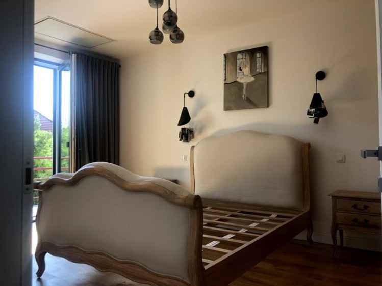 Vila de inchiriat 6 camere zona Iancu Nicolae - Pipera, Bucuresti