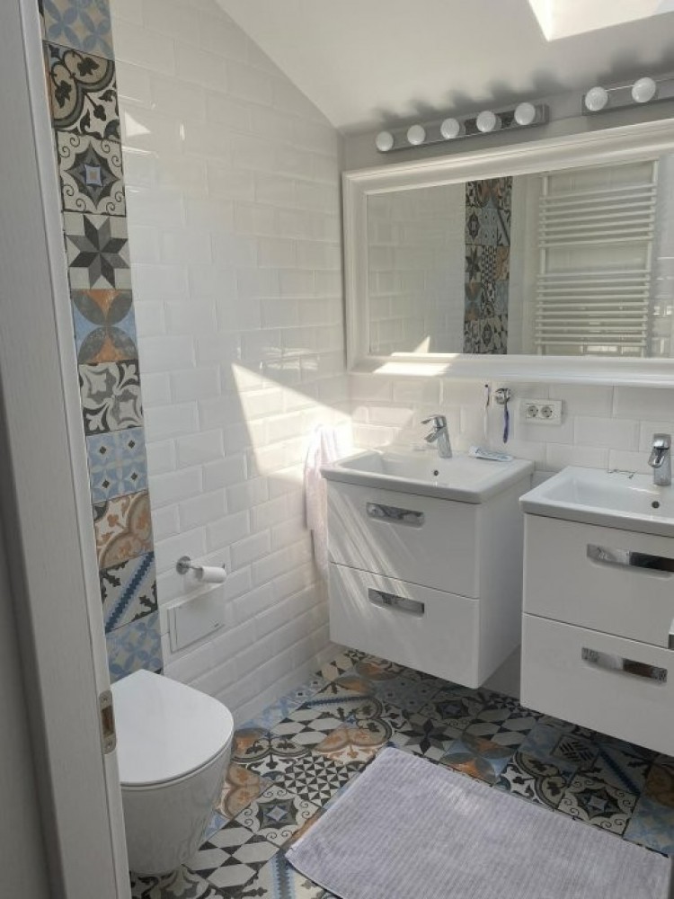 Vila de inchiriat 6 camere zona Iancu Nicolae - Pipera, Bucuresti