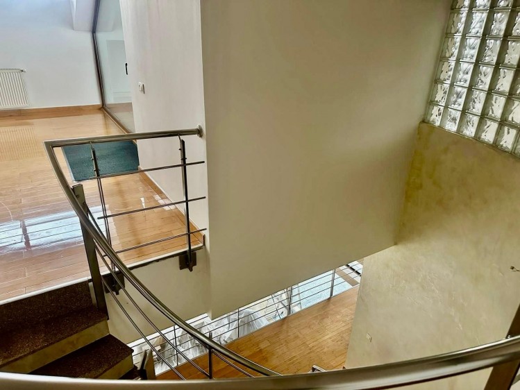 Vila de inchiriat 7 camere zona Pipera - Iancu Nicolae, Bucuresti