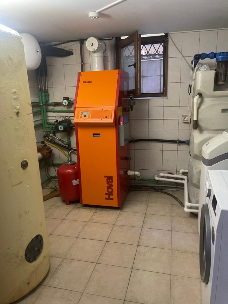 Vila de vanzare 4 camere zona Parcul Circului, Bucuresti 182 mp