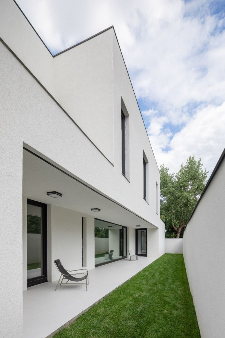 Vila de vanzare 5 camere arhitectura contemporana zona Pipera, Bucuresti