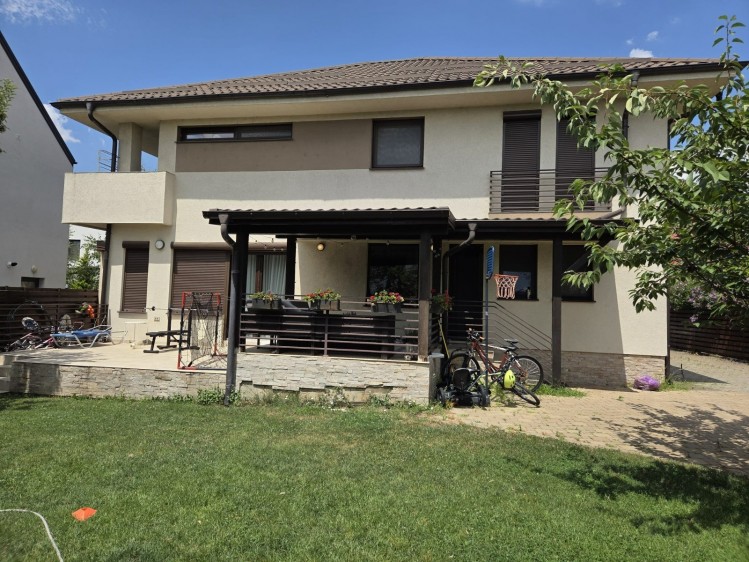 Vila de vanzare 5 camere zona Corbeanca - Central, judetul Ilfov 230 mp