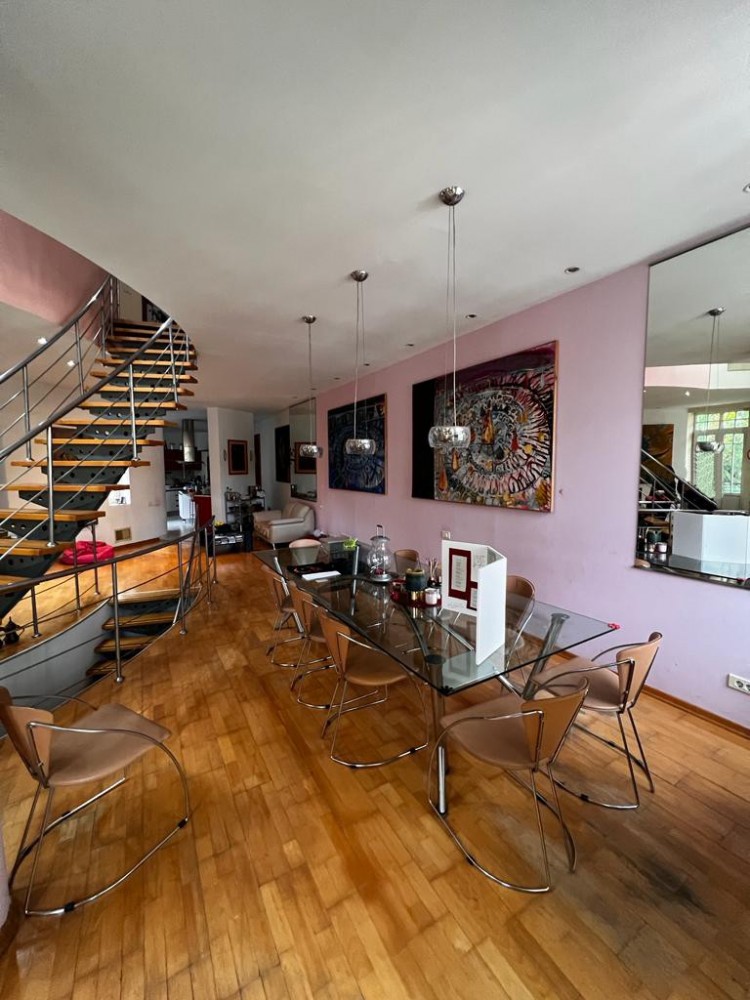 Villa for sale 5 rooms Dorobanti - Capitale, Bucharest