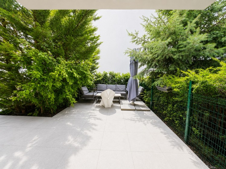Vila de vanzare 6 camere Iancu Nicolae - Mark Twain, Bucuresti 375 mp