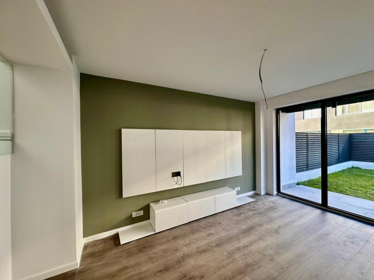 Vila de vanzare 6 camere zona Pipera - Cambridge School, Bucuresti