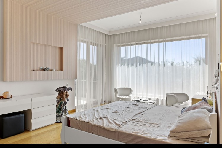 Vila de vanzare 8 camere zona Baneasa-Pipera, Bucuresti 750 mp