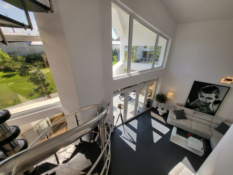 Vila deosebita 6 camere mobilata si utilata, disponibila imediat  zona Corbeanca, judetul Ilfov