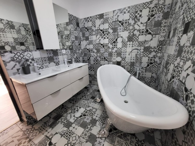 Vila deosebita 6 camere mobilata si utilata, disponibila imediat  zona Corbeanca, judetul Ilfov