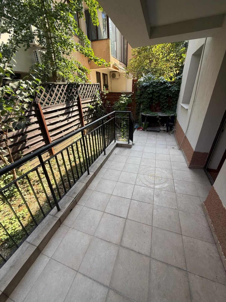 Vila deosebita cu 5 camere de inchiriat, in zona Floreasca, aproape de Parcul Verdi