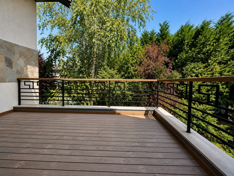 Elegant villa 360 sqm, GF+1, generous land, jacuzzi and garage &ndash; exclusive complex, Iancu Nicolae area
