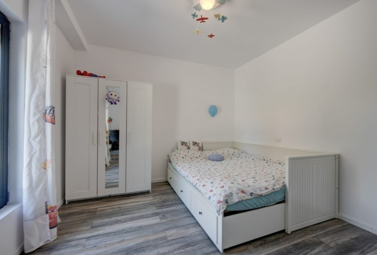 Vila eleganta de vanzare 5 camere zona Corbeanca - DN1, judetul Ilfov 235 mp
