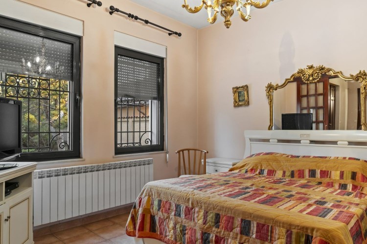 Elegant Tuscan style villa with guest house and garage, Petresti -  Corbeanca, Ilfov county