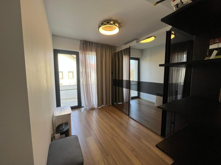 4 room elegant villa for sale, duplex type, with swimming pool and premium finishes in Corbeanca, Ilfov county
