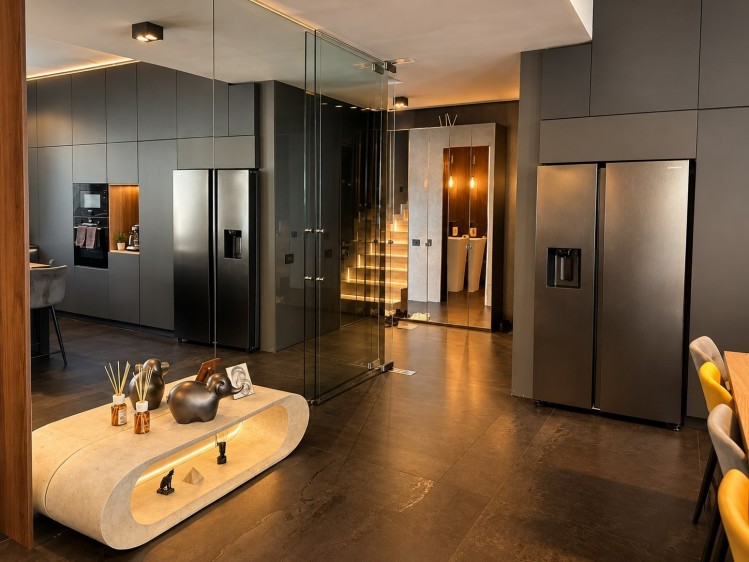 Vila eleganta tip duplex de vanzare, 4 camere cu piscina si finisaje premium in Corbeanca, judetul Ilfov