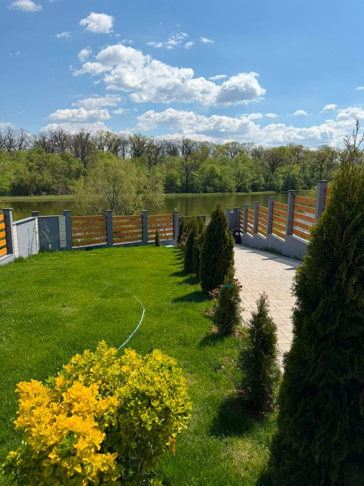Vila exclusivista de vanzare 5 camere zona Corbeanca, judetul Ilfov 426 mp