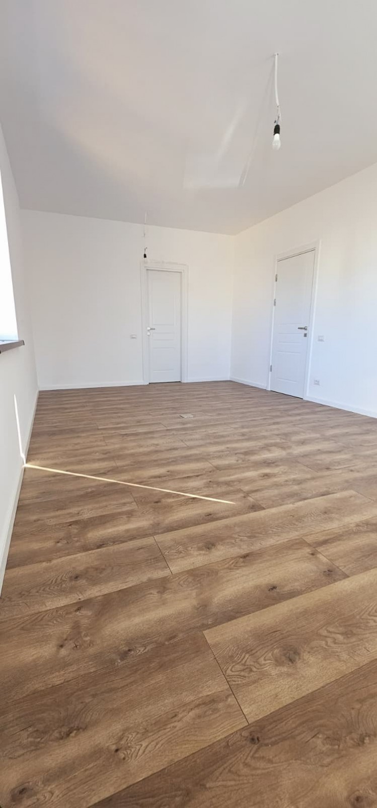 Vila in stil mediteranean de vanzare 5 camere zona Corbeanca, judetul Ilfov