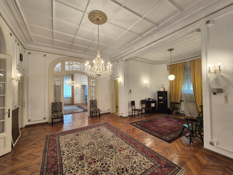 Vila istorica reprezentativa de vanzare - Sos. Kiseleff - Arcul de Triumf, Bucuresti