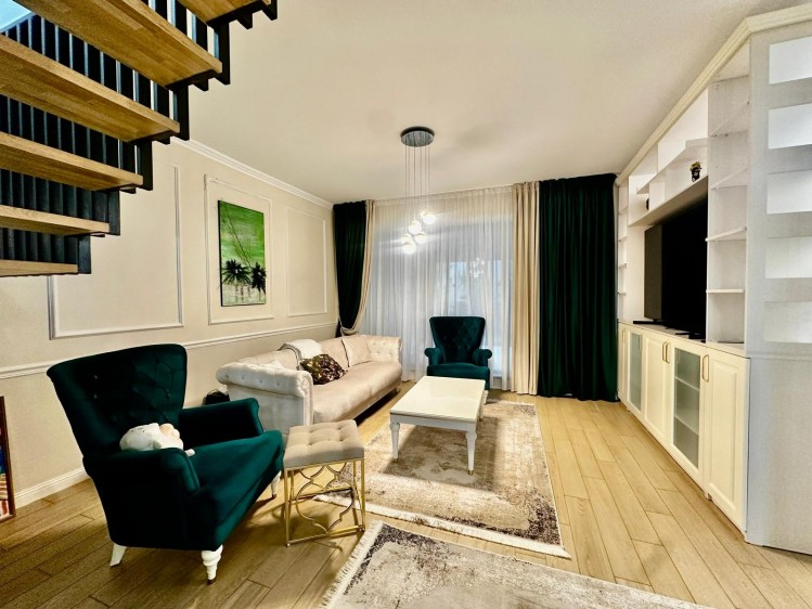 Fully furnished and equiped villa for rent 5 room Pipera area, Bucharest