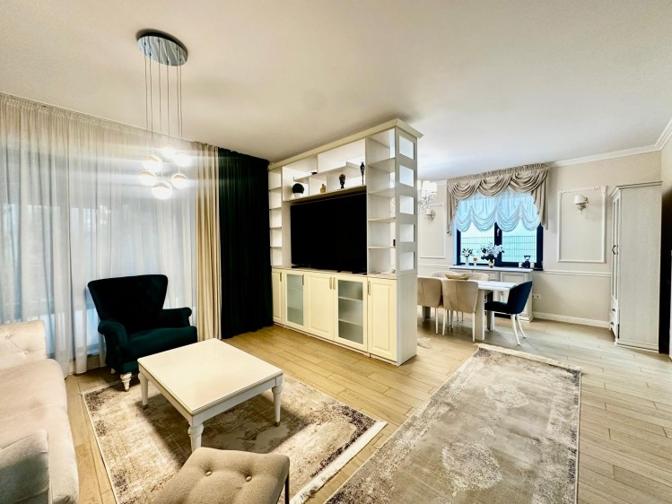 Fully furnished and equiped villa for rent 5 room Pipera area, Bucharest