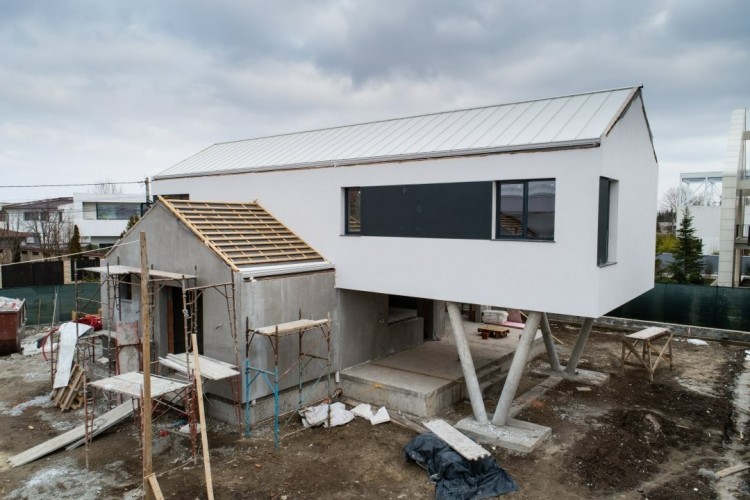 Vila moderna 5 camere intr-un complex exclusivist, intre padure si lac, Laguna Albastra, judetul Ilfov