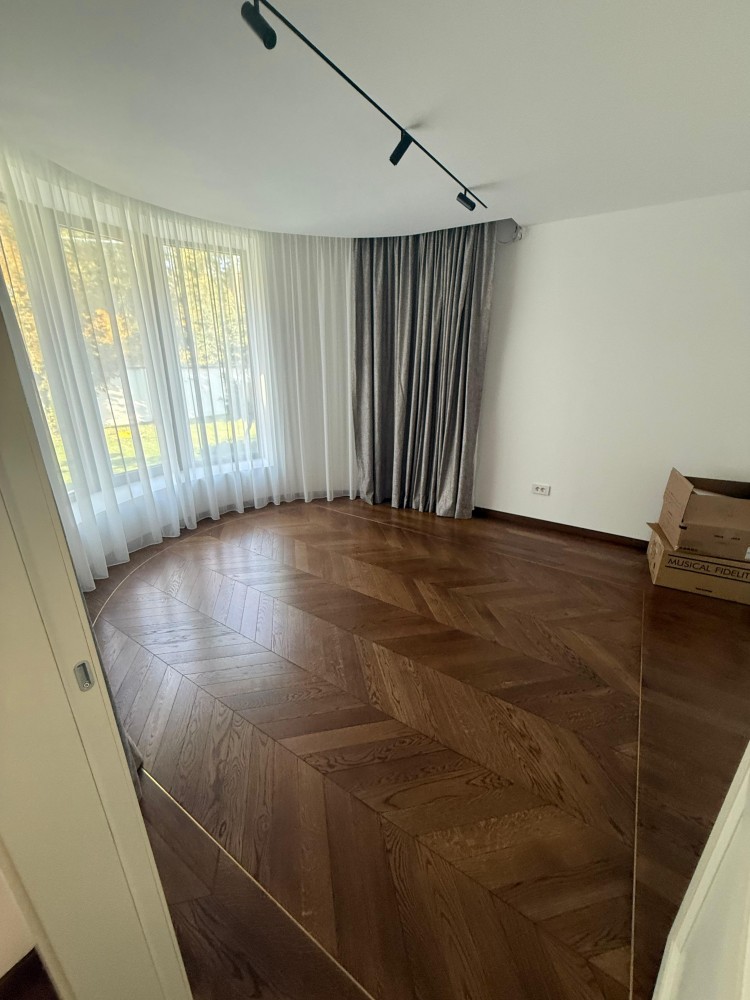 Premium turnkey villa, 9 rooms, near Baneasa Forest &ndash; Bucharest