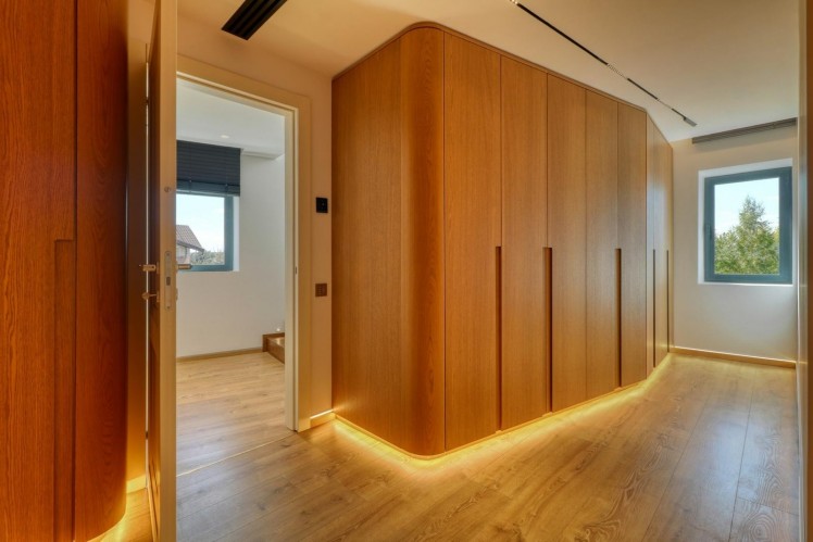 Premium turnkey villa, 9 rooms, near Baneasa Forest &ndash; Bucharest