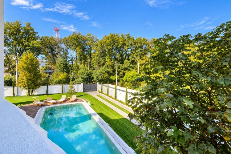 Premium turnkey villa, 9 rooms, near Baneasa Forest &ndash; Bucharest