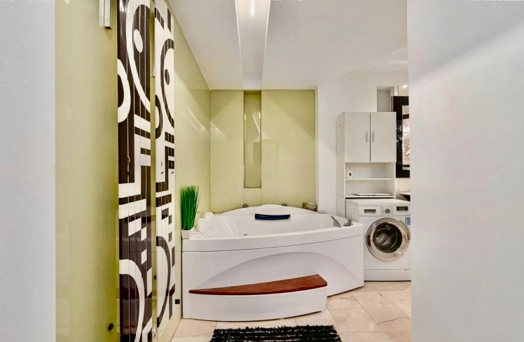 Vila premium tip duplex de vanzare 5 camere zona Iancu Nicolae,Bucuresti