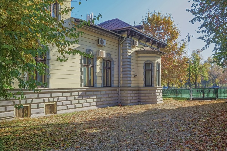 Representative villa with distinctive architecture for sale &ndash; Izvor Park, Splaiul Independentei, Bucharest