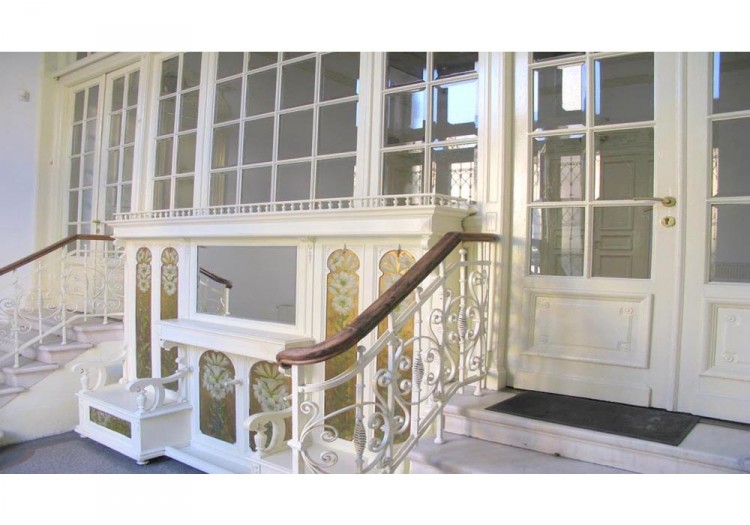 Representative villa with distinctive architecture for sale &ndash; Izvor Park, Splaiul Independentei, Bucharest