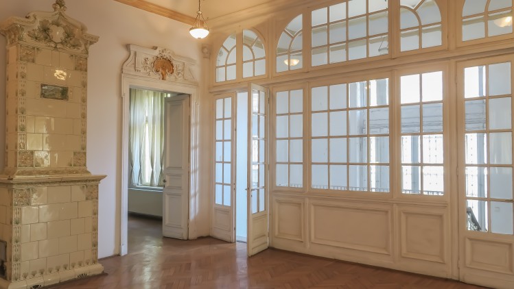 Representative villa with distinctive architecture for sale &ndash; Izvor Park, Splaiul Independentei, Bucharest