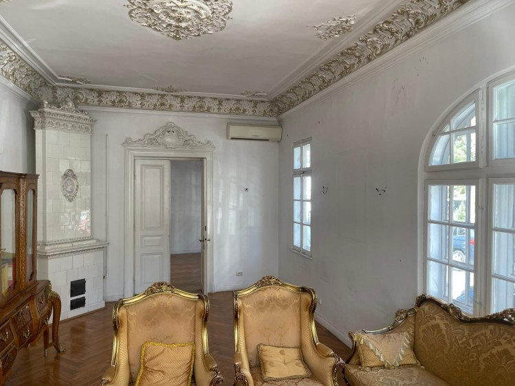 Vila reprezentativa de inchiriat zona Ultracentral - Lascar Catargiu, Bucuresti 360 mp