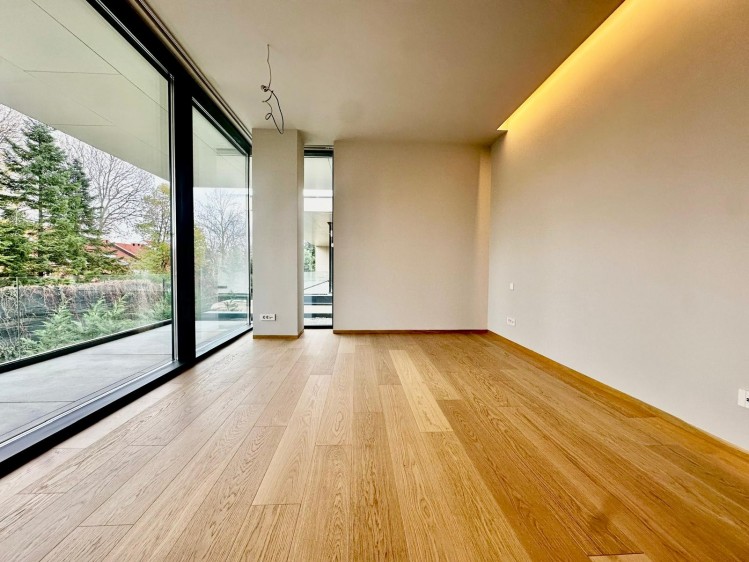 Smart villa for sale 7 rooms Iancu Nicolae area - Bristih School, Bucharest