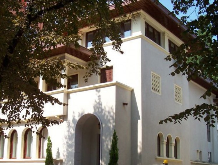 Vila speciala de inchiriat locatie exceptionala, Bulevardul Aviatorilor, Bucuresti