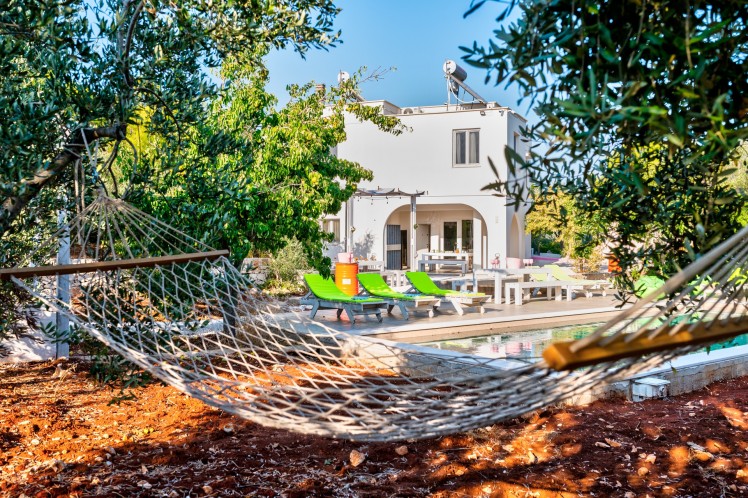 Beautiful villa with swimming pool for sale Ostuni - Puglia, Italy