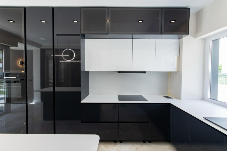 Vila tip duplex de vanzare 3 dormitoare, zona Iancu Nicolae - Padurea Baneasa, Bucuresti